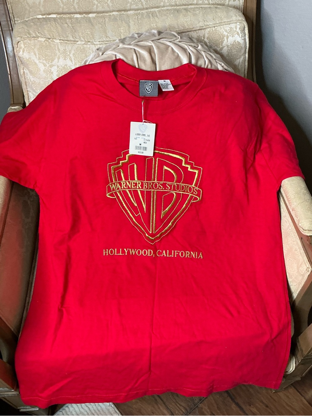 Rare Vtg Hollywood, 1990s/Y2K, Warner Bros. Gold Logo embroidered Unisex T shirt